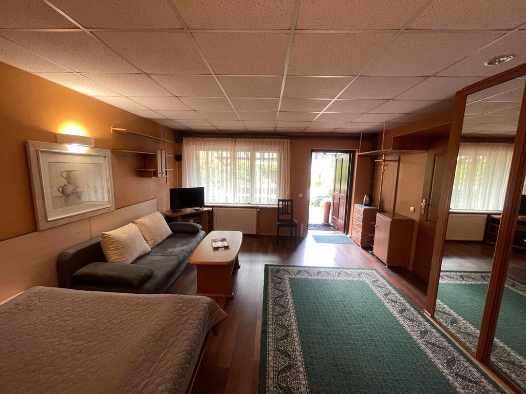 Osrodek Wypoczynkowy Max Hotel Jarnołtówek Buitenkant foto